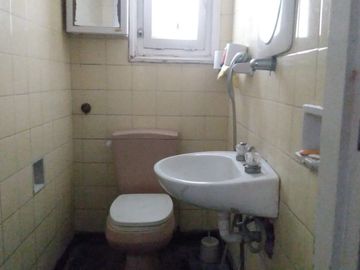 Merlo - Venta - Casa 5 Ambientes
