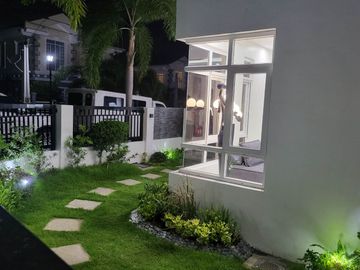 Modern Corner VIP House for Lease Near Nuvali Ayala Malls  Over looking laguna de Bay and Mt. Makiling