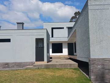 CASA DE VENTA, MINIMALISTA, SECTOR MALCHINGUI, TABACUNDO, $235.000