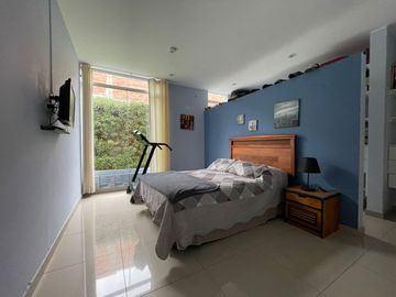 ¡OPORTUNIDAD! EN VENTA CASA DE LINDO DISEÑO Y PISCINA EN CONDOMINIO PRIVADO PASO CHICO