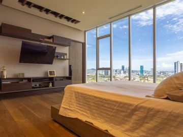 Exclusivo PentHouse en Venta en La Vista Country Club