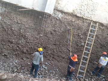 EDIFICIO RESIDENCIAL GRIMALDO URB, CHAMA EN SURCO