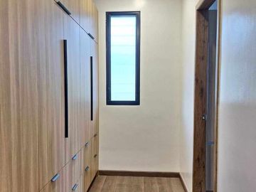 Discover Paradise: A Spacious, Stunning Mansion in Pinewoods Estate, Baguio City