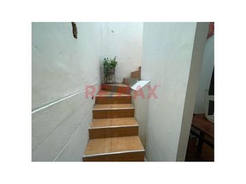 Vendo Casa En Esquina Urb. San Nicolas Ac:364 M2 $249,999 ID 1084584