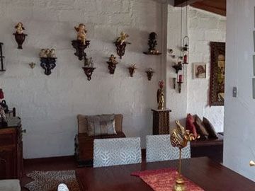 Casa de venta en Otavalo, calle Sucre, 929 m2