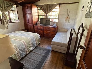 Casa de venta en Otavalo, calle Sucre, 929 m2