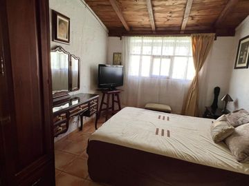 Casa de venta en Otavalo, calle Sucre, 929 m2