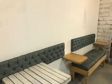 Venta de Hostal y Locales Comerciales Laureles