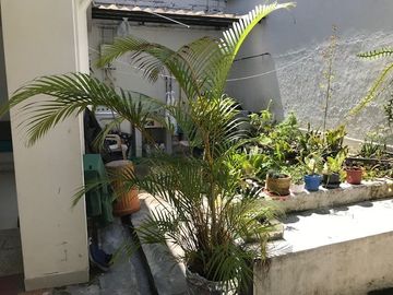 Venta de Hostal y Locales Comerciales Laureles