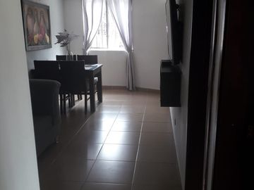 Oportunidad única: casa de primer piso con fácil acceso y gran potencial