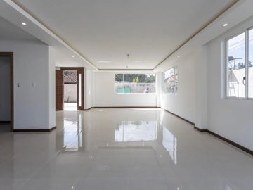 Venta de casa en Conocoto.