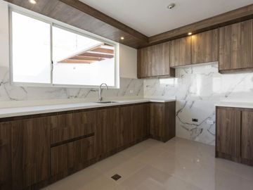 Venta de casa en Conocoto.