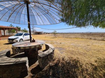 VENTA DE RANCHO CON DOS CASAS EN HUICHAPAN, HIDALGO