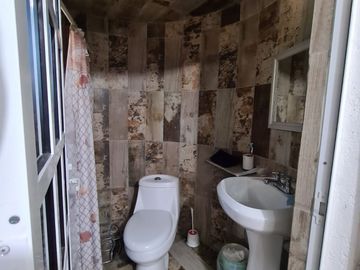 VENTA DE RANCHO CON DOS CASAS EN HUICHAPAN, HIDALGO
