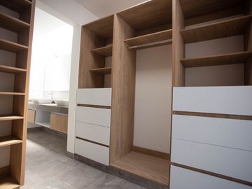 CASA EN VENTA EN ZIBATA