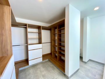 CASA EN VENTA EN ZIBATA
