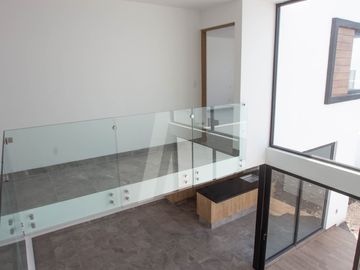 CASA EN VENTA EN ZIBATA