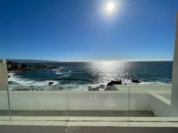 SE VENDE PRECIOSO DEPARTAMENTO AVENIDA BORGOÑO PLAYA COCHOA UF 9.500