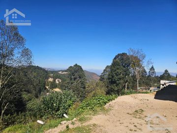 EXCELENTE OPORTUNIDAD DE CASA CON TERRENO VISTAS PANORAMICAS,
