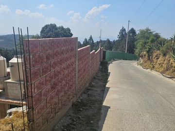 EXCELENTE OPORTUNIDAD DE CASA CON TERRENO VISTAS PANORAMICAS,