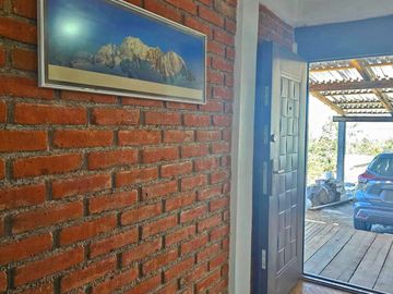 EXCELENTE OPORTUNIDAD DE CASA CON TERRENO VISTAS PANORAMICAS,