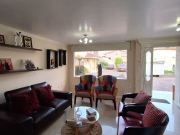 VENTA CASA SECTOR MIRASIERRA