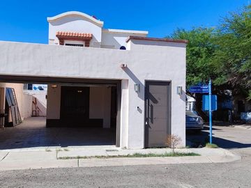 Casa en venta en villa bonita