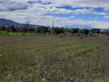 OPORTUNIDAD, LA PRADERA, vendo terreno de 800m2, todos los servicios, hermosas áreas comunales