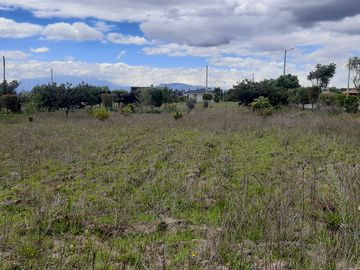 OPORTUNIDAD, LA PRADERA, vendo terreno de 800m2, todos los servicios, hermosas áreas comunales