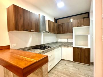 DEPARTAMENTO EN VENTA  – URB. QUINTA ANA MARÍA- PIURA