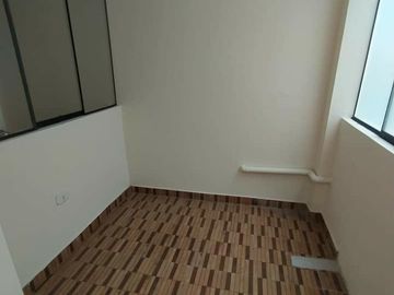 DEPARTAMENTO EN VENTA LOS OLIVOS - 4TO PISO - AV. LAS PALMERAS