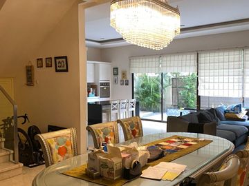 DI JUAL RUMAH TOWN HOUSE MEWAH DI LEBAK BULUS JAKARTA SELATAN