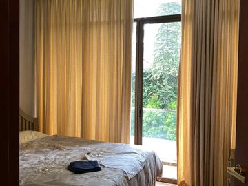 DI JUAL RUMAH TOWN HOUSE MEWAH DI LEBAK BULUS JAKARTA SELATAN