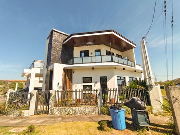 Luxurious 2BR House and Lot for Sale in Miami South Forbes Cavite City