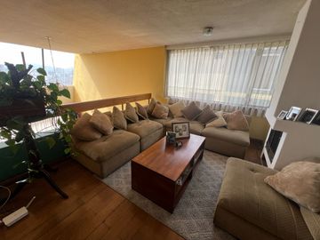 Casa de 4 DORMITORIOS con Mini Suite en el Sector El Batán
