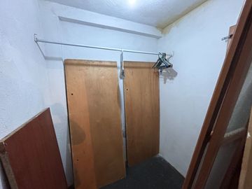 Casa de 4 DORMITORIOS con Mini Suite en el Sector El Batán