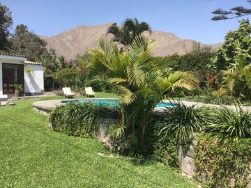 CASA EN VENTA EN LA CANTUTA - CHOSICA