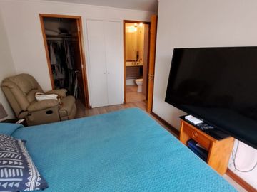 Vendo  espectacular  departamento 3D , 2B  luminoso ,a pasos Av Libertad