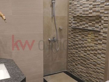 Brand New 5-Storey Townhouse with Elevator for Sale in Tomas Morato, QC