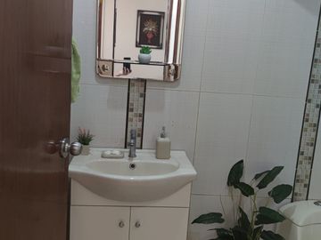 ¡¡Hermosa Casa en Avenida!! 3 pisos/2 cocheras - Pro SMP