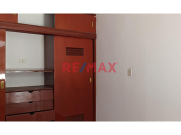 Vendo Departamento En El Corazon De La Urbanizacion El Remanso De La Molina