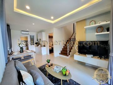 Modern Townhouses in Najomtien