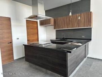 Venta de departamento en Milenio