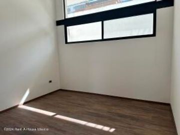 Venta de departamento en Milenio