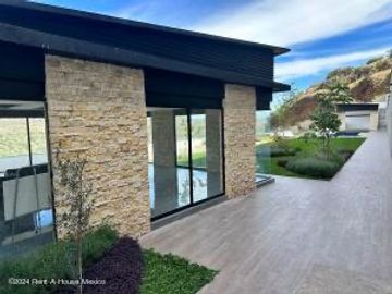 Venta de departamento en Milenio