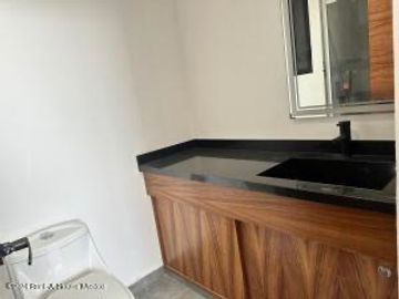 Venta de departamento en Milenio