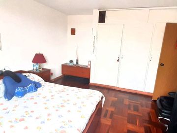 Casa, 362 m2, 4 dorms, 4 baños, jardin, terraza, 2 estac, ideal Proyecto.