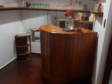 Casa, 362 m2, 4 dorms, 4 baños, jardin, terraza, 2 estac, ideal Proyecto.