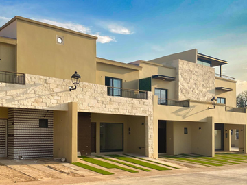 CASAS EN VENTA CORREGIDORA EN MISIÓN SCHOENSTATT