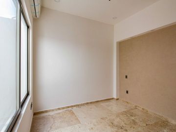 Casa en Venta en condominio con 4 recamaras, alberca ,seguridad en Jiutepec Morelos